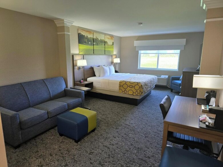 Hotel Baymont Inn And Suites Mattoon