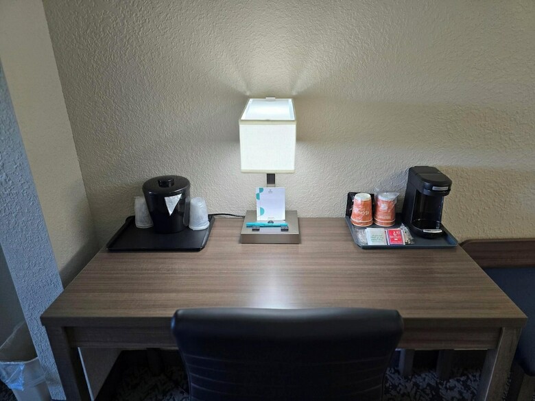 Hotel Baymont Inn And Suites Mattoon