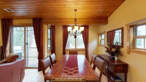 Truckee Meadows Golf Course Vacation Home - 3br/2.5ba