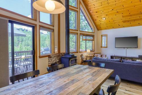 Tahoe Truckee Basecamp