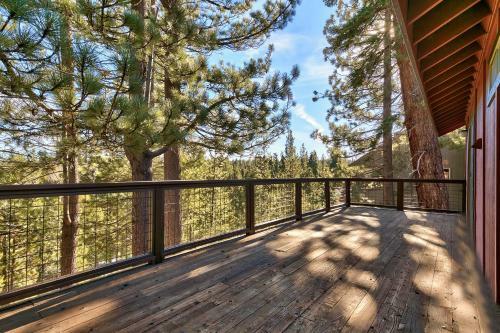 Donner Trail Home 14317