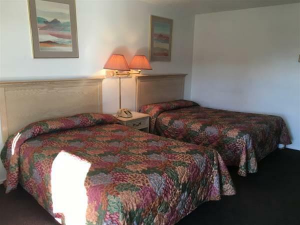 Copper Manor Motel