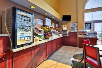 Holiday Inn Express Hotel & Suites Petoskey