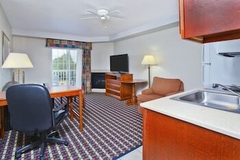 Holiday Inn Express Hotel & Suites Petoskey