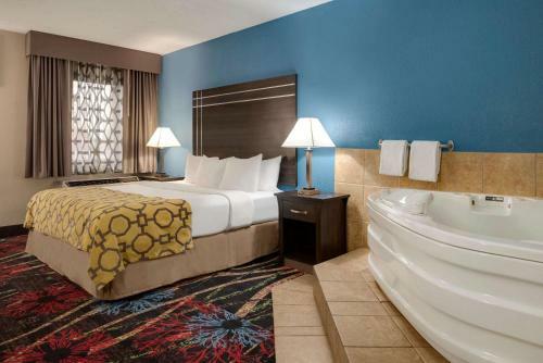 Hotel Baymont Inn & Suites Muncie