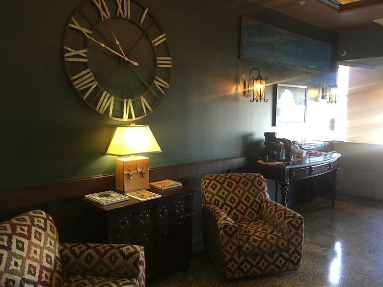 The Campbell Hotel