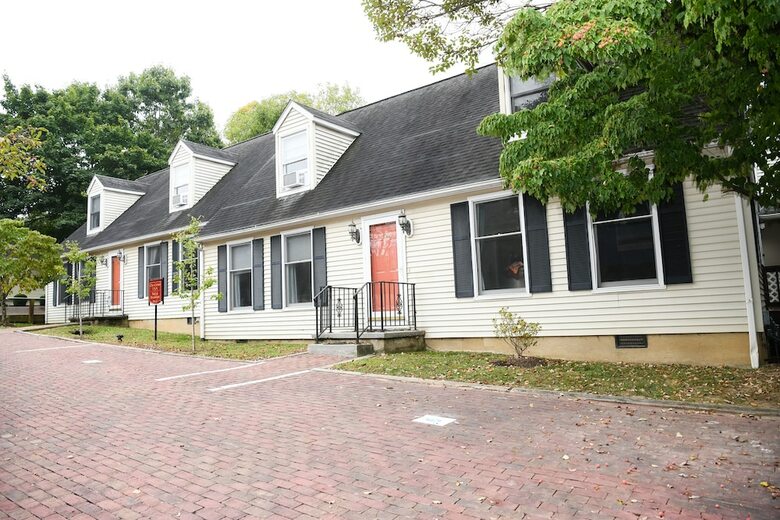 Bed & Breakfast Clay Corner Inn