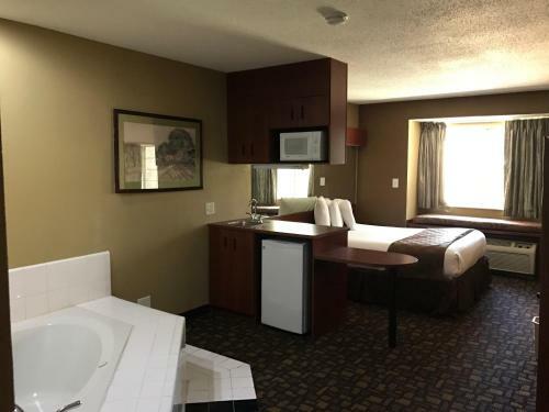 Hotel Microtel Inn & Suites By Wyndham Lithonia/stone Mountain