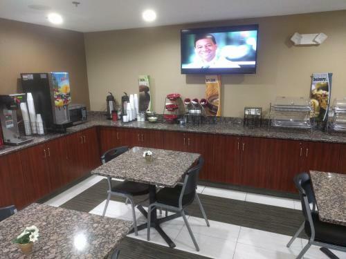Hotel Microtel Inn & Suites By Wyndham Lithonia/stone Mountain