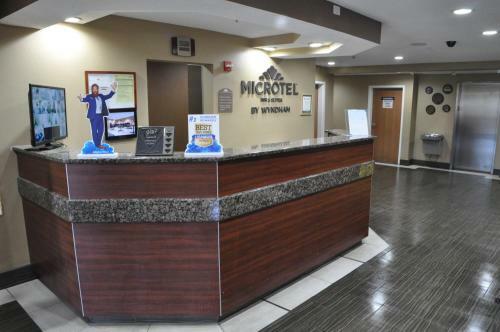Hotel Microtel Inn & Suites By Wyndham Lithonia/stone Mountain