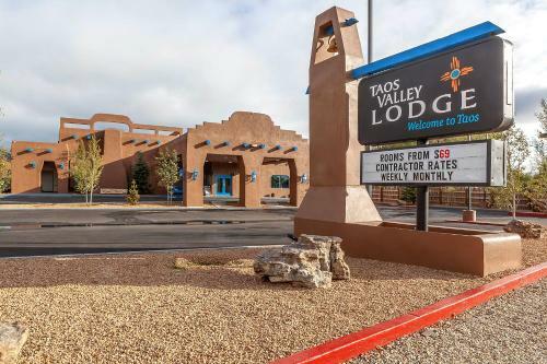 Hotel Taos Valley Lodge