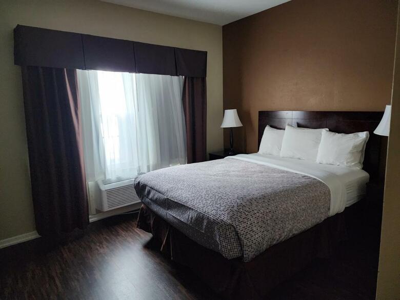 Hotel Econo Lodge Inn & Suites