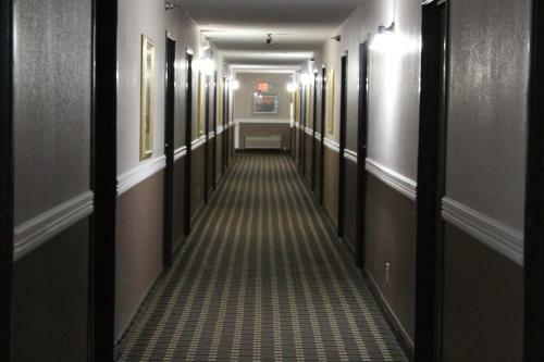 Motel Asteria Inn And Suites