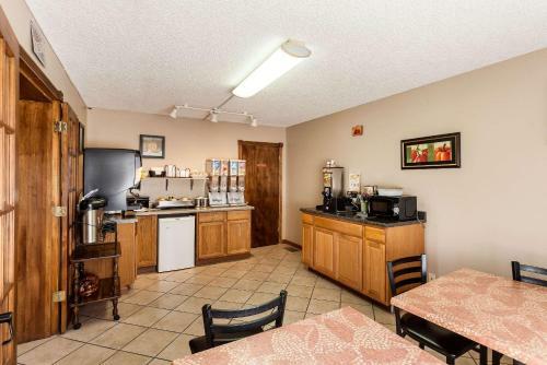 Hotel Rodeway Inn Hastings