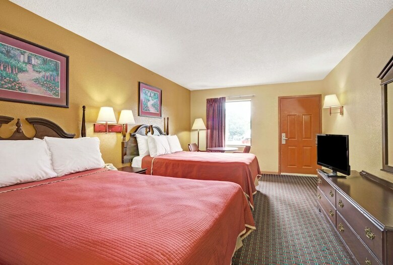 Hotel Travelodge Forest Park Atlanta South