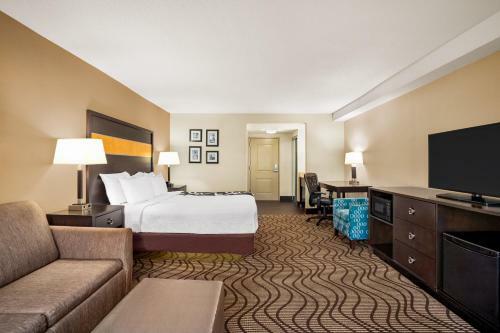 Posada La Quinta Inn & Suites Richmond Chesterfield