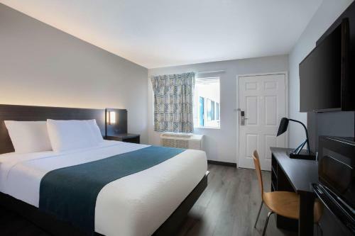Motel 6 Woodland - Sacramento Area
