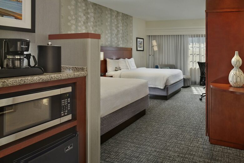 Hotel Courtyard By Marriott Stuart