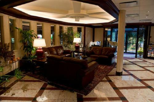 Hotel Norwalk Inn And Conference Center