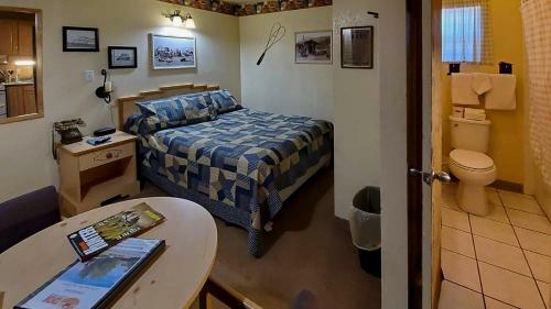 Hotel Elk Run Inn