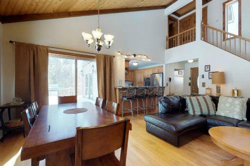 The North Shore House