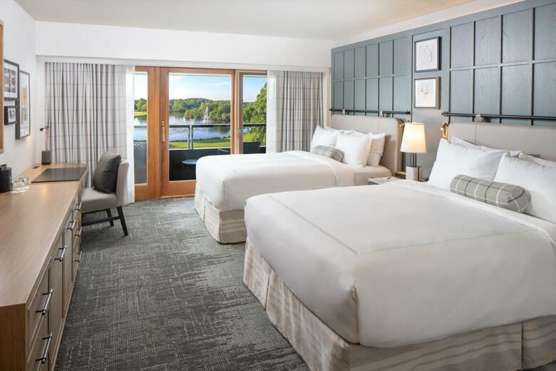Hotel Grand Geneva Resort & Spa