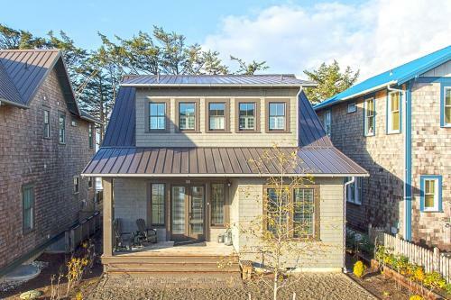 The West Winds Four-bedroom Home
