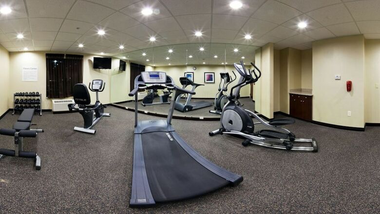 Holiday Inn Express Hotel & Suites Cordele North