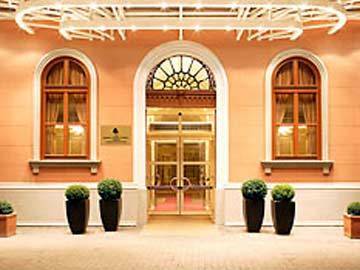 Hotel The Imperial Riding School