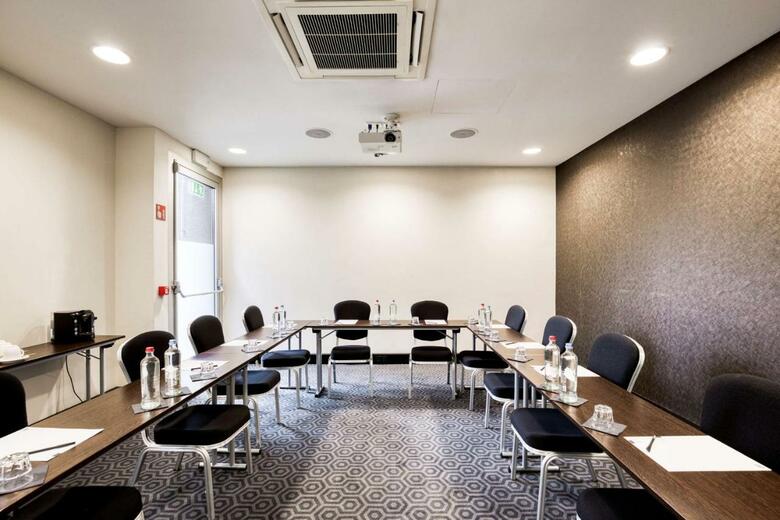 Hotel Holiday Inn Express Brussels Airport