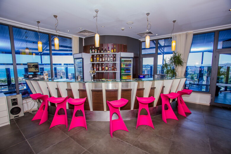 Meridian Hotel