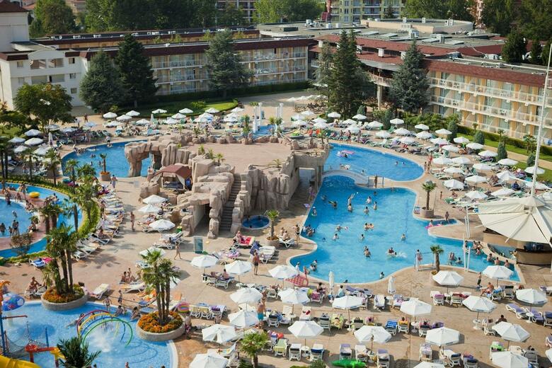 Hotel Riu Evrika