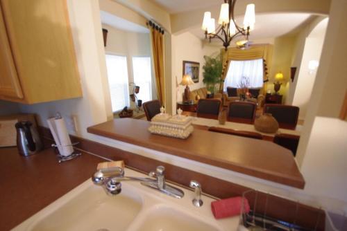 Loyalty Vacation Homes - Kissimmee