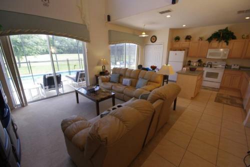 Loyalty Vacation Homes - Kissimmee