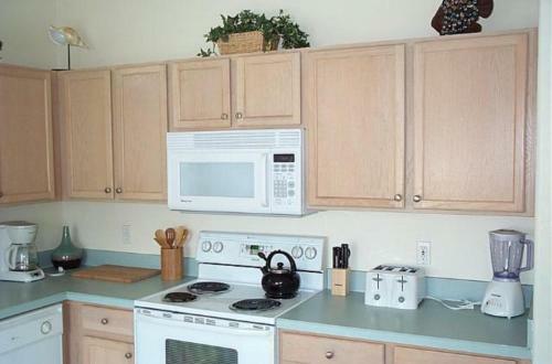 Loyalty Vacation Homes - Kissimmee