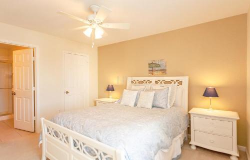 Spacious Vacation Home Rental House 77tb12
