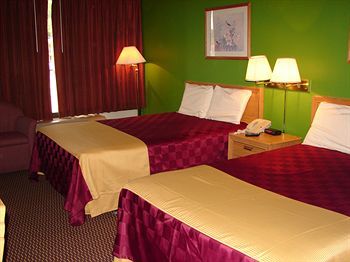 Motel Columbus Inn & Suites