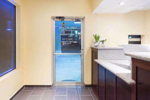 Motel Knights Inn & Suites Eagle Pass