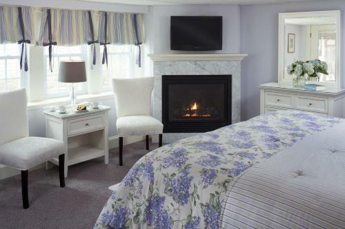 Bed & Breakfast Old Harbor Inn