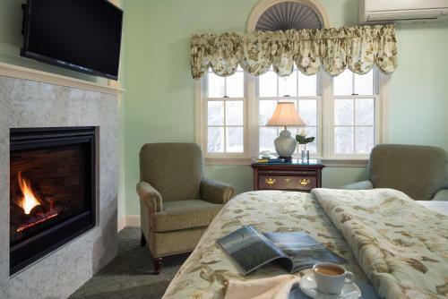 Bed & Breakfast Old Harbor Inn