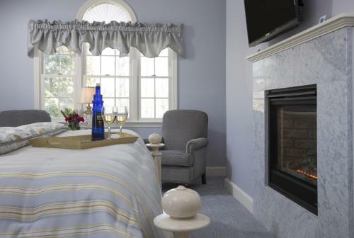 Bed & Breakfast Old Harbor Inn