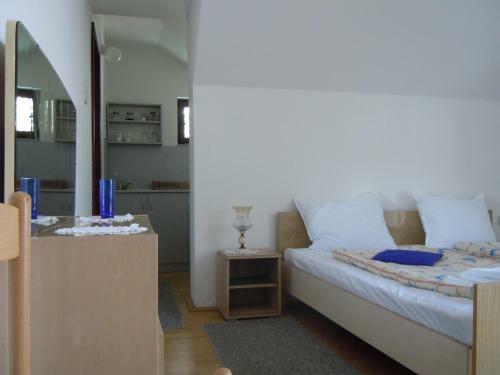 Hostal Guest House Vila Biljana