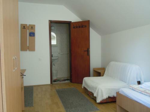 Hostal Guest House Vila Biljana