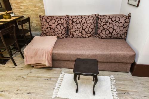 Hostal Guest House Vila Mila