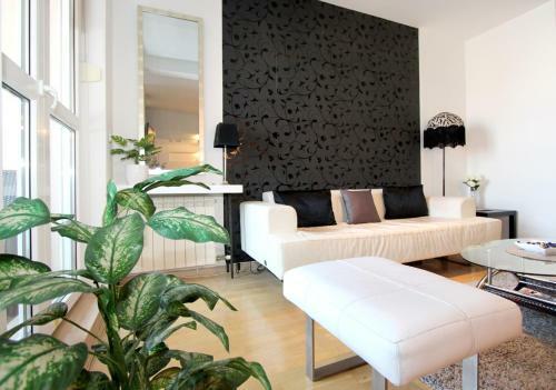 Apartment Silver Star