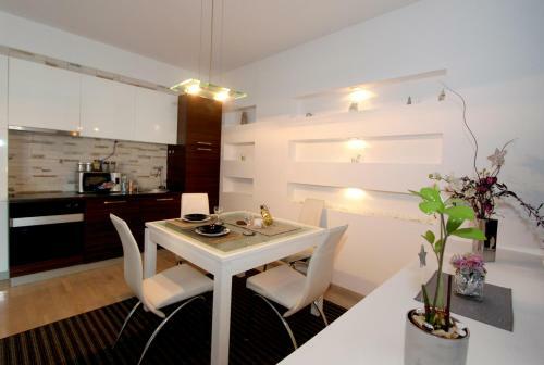 Apartment Silver Star