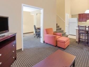 Hotel Hawthorn Suites By Wyndham Southfield