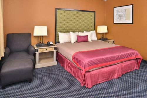 Hotel Regency Inn Of America