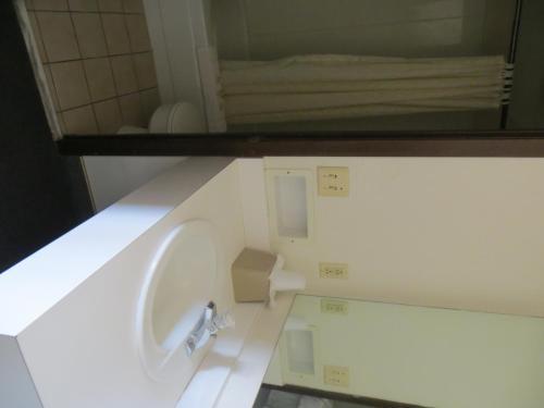 Hotel Regency Inn Of America