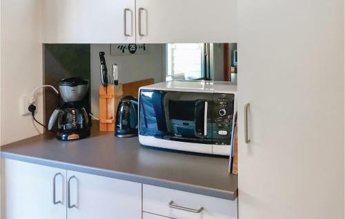 Holiday Home Joreviksv�gen Fj�llbacka